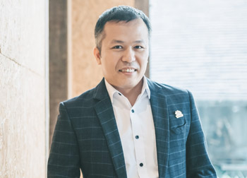 Mr. Nguyen Van Hoang