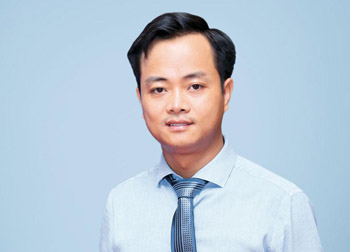 Ông Nguyễn Hùng Sơn