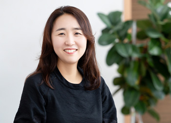 Bà Kyoungae Kim