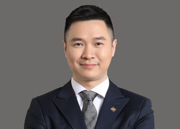 Ông Nguyễn Phú Dũng